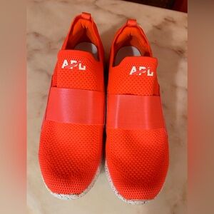 Coral APL TechLoom Bliss 9.5 EUC